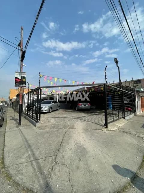 EN VENTA FONDO DE COMERCIO, CARRERA 25 CON ESQUINA CALLE 20, BARQUISIMETO EDO LARA