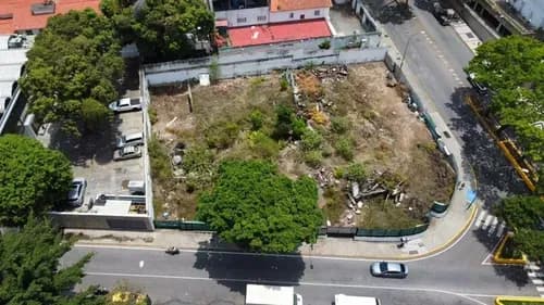 Alquiler De Lote De Terreno En Altamira, Municipio Chacao
