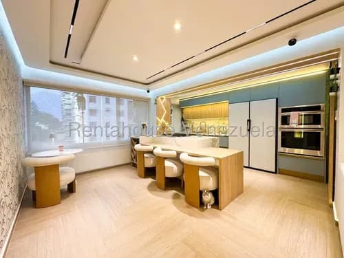 Apartamento En Venta En Santa Monica Remodelado Amoblado Listo Para Entrar Caracas Angela Tochon