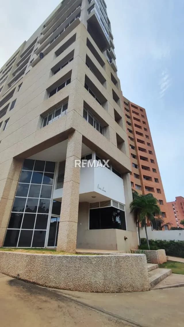 ALQUILO APARTAMENTO EN COSTA LUNA