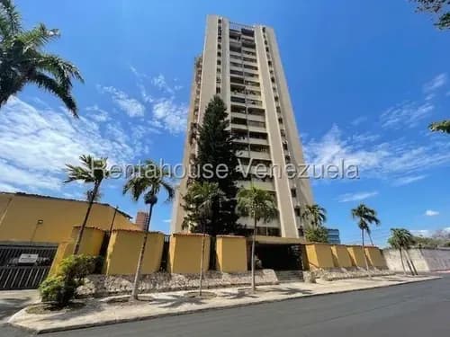 Apartamento En Venta Residencias La Coromoto, Maracay 26-20591 Hc