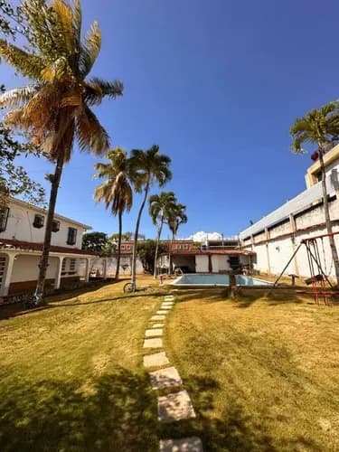 Mariana Castellanos Inzitu Realtors Casa Campestre Comercial En Mañongo Solo Clientes