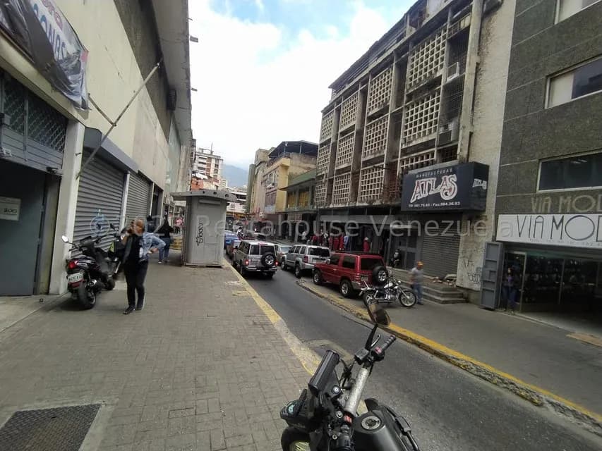 Comercial (Local Comercial) en Alquiler en Centro, Distrito Metropolitano