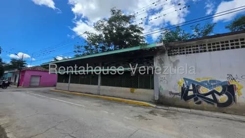 Terreno En Venta En Pleno Centro De Quibor Estado Lara, Gran Oportunidad Comercial En El Centro De Quibor Adquirir Lara Rc
