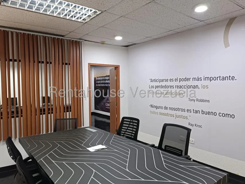Comercial (Oficina) en Alquiler en Centro, Distrito Metropolitano