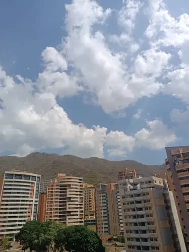 Apartamento En Alquiler Ubicado En La Trigaleña Res. Aspen. Asesor Julian Acosta
