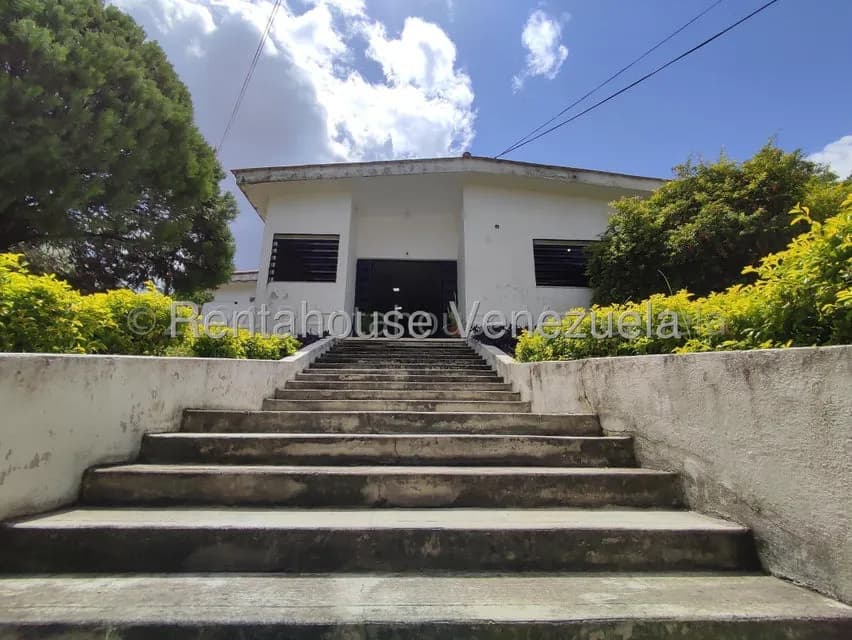 Comercial (Consultorio Medico) en Venta en Antonio Miguel Martinez, Guarico