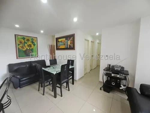 Apartamento En Alquiler Los Ruices 26-16716