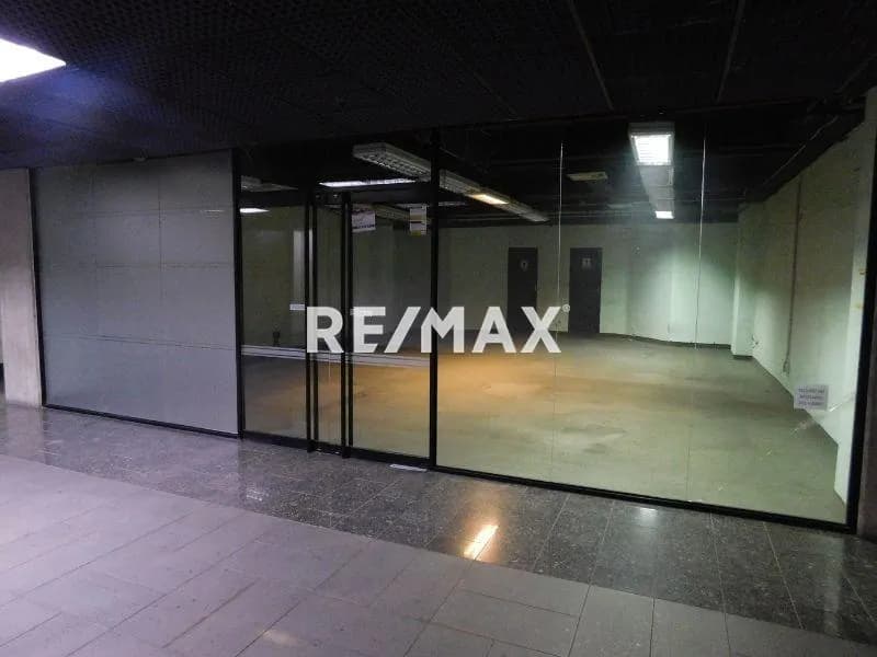 ALQUILER DE LOCAL COMERCIAL _ C.C. MACARACUAY PLAZA (L8 C3)
