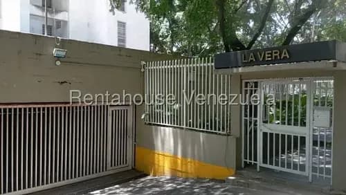 Apartamento En Alquiler En Chacaito, Distrito Metropolitano Ft 26-4749