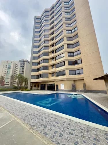 Apartamento De 4 Habitaciones 4 Baños