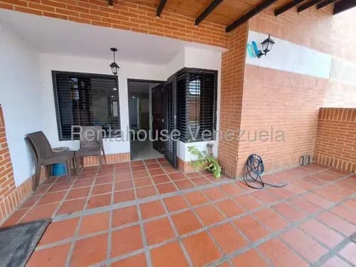 Townhouse En Pueblo De San Diego En Venta Ubicado En Carabobo 25-24951