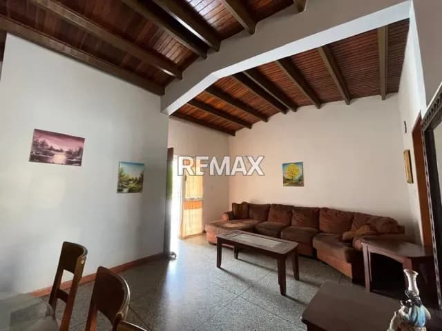 Casa en Alquiler Urbanizacion Santa Cecilia Sector Agua Viva-Cabudare