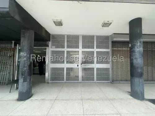 (cliente Directo) Alquiler 26-7136 Oficina Espaciosa En Excelente Ubicación ¡canon De Oportunidad! Ideal Para Tu Empresa