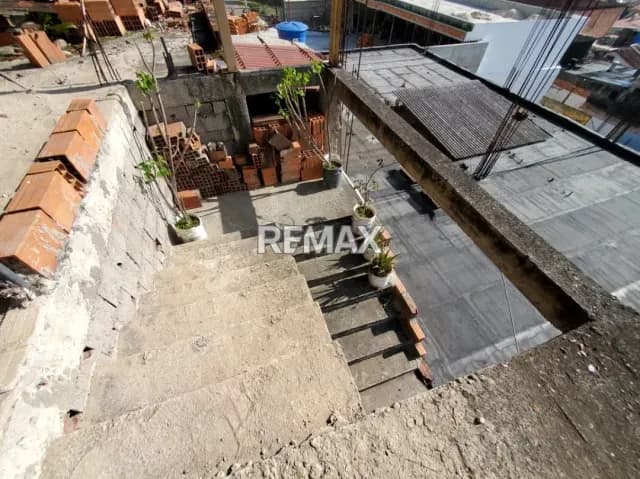 EN VENTA EDIFICIO EN BARRIO OBRERO