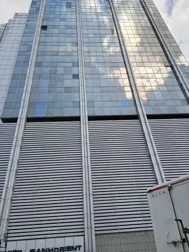 Cómoda Y Elegante Oficina Entre Av., Casanova Y Plaza Venezuela, Torre Banorient / La Gran Manzana Real Estate, Raquel Rebolledo