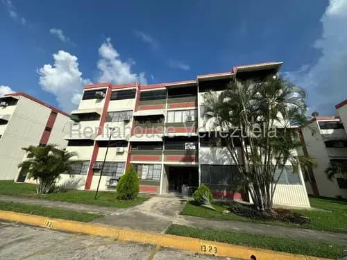 Apartamento En Venta En Urb, Res, Campo Alegra Turmero #26-17951 Rm
