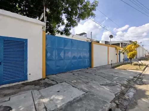 Galpon En Alquiler En Excelente Zona De Guarenas 24-6738 Io