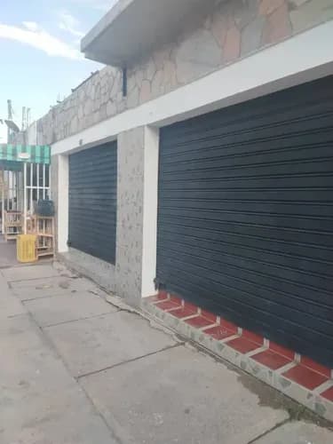 Veracasa Inmobiliaria Alquila Local En Los Jarales San Diego Ar-1