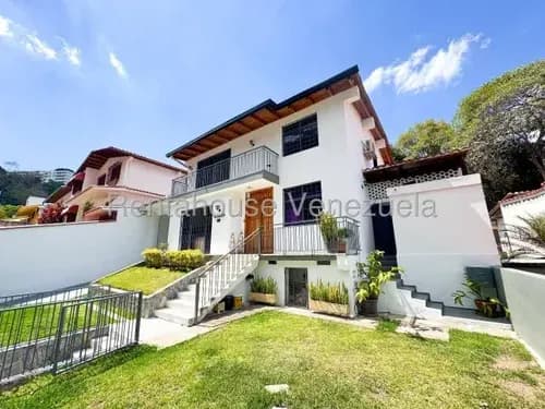Linda Casa Muy Bien Ubucada En Venta En Santa Sofia 26-19928 Ma
