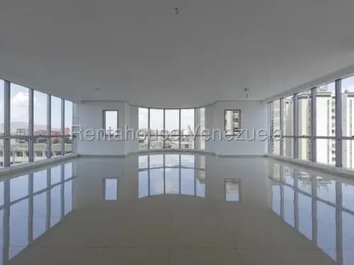 Yessica Blanco Vende Hermosa Oficina A Estrenar En Ideal Ubicacion En Plena Av. Lara #25-19516 #oficinaenventa #oficinanueva #mercadolibre #rentahouse