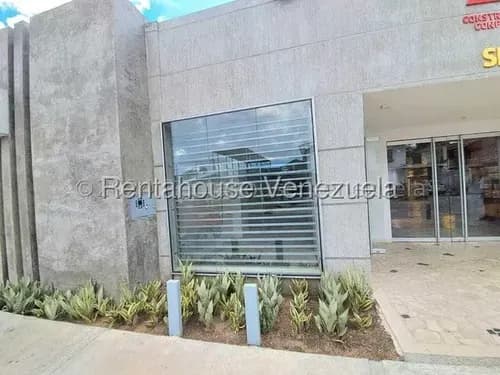 Teresita Luigi Alquila Local De 76 M2, Excelente Ubicacion En Urb. Santa Cecilia, A Pie De Calle. Tl 26-15388 Abr06