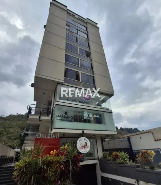 Amplio y Cómodo Apartamento en alquiler en Residencias Osiris