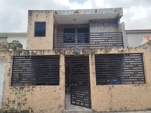 Casa En Venta En Urb Prebo Iii Valencia Yt Yenny Teran Vende