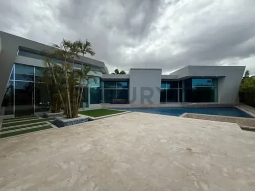 En Venta Casa Villa En C R Las Villas Lecheria