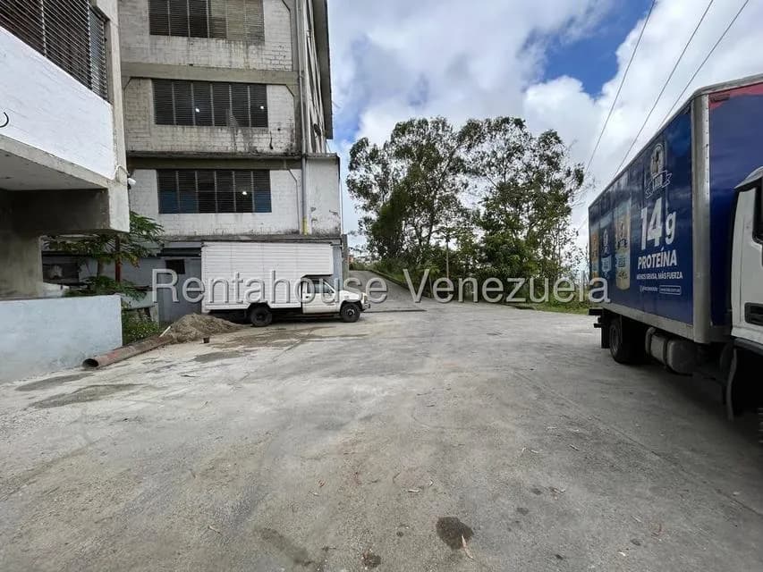 Comercial (Local Comercial) en Alquiler en Municipio Carrizal, Miranda