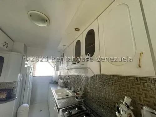 Apto Frutas Condominio Guatire 206m2 - Gran Tamaño - 25-1180