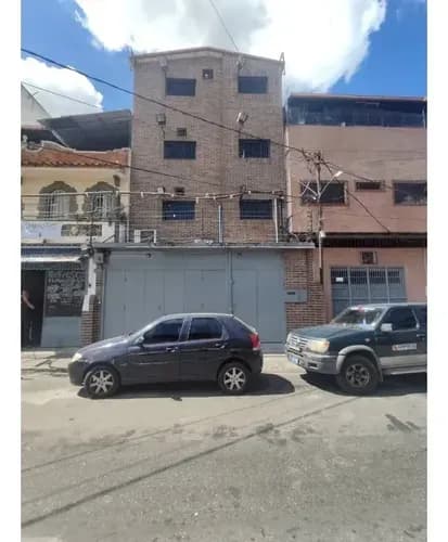Vendo Galpón 933m2 Puente Hierro 8408