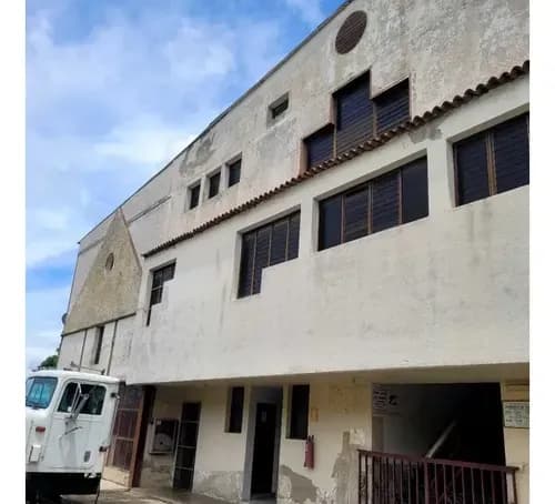 Se Vende Galpon Industrial Carretera Panamerica Los Teques