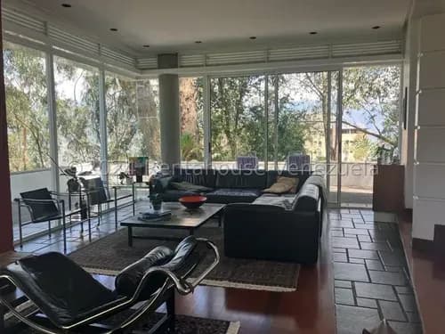Casa En Venta Urb. Los Naranjos Del Cafetal, Caracas Yf 26-934