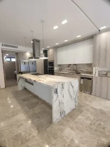 Townhouse Exclusivo En Terrazas Del Country. Listo De Mudarse Y Vivir En La Zona Élite De Valencia. Rg.