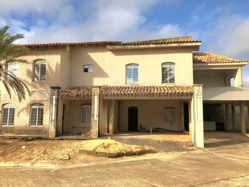Casa (Multipes Niveles) en Venta en Sector Avenida Jesus Subero, Anzoategui