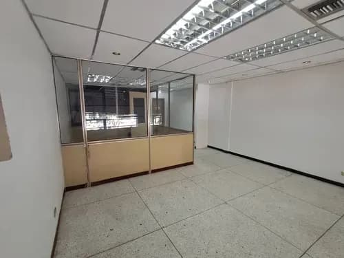 Local Comercial En Alquiler Nivel Mz En C.c Metro Plaza San Diego Pg