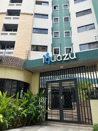 Mc Se Vende Apartamento En Valle De Camoruco Res. Iguazu