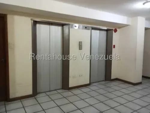 Adl. Apartamento Semiamoblado En Venta Calle 72 Maracaibo
