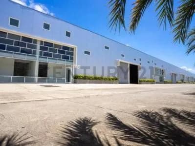 GALPÓN EN ALQUILER Y VENTA BARCELONA ANZOATEGUI AEROCENTRO PARQUE INDUSTRIAL