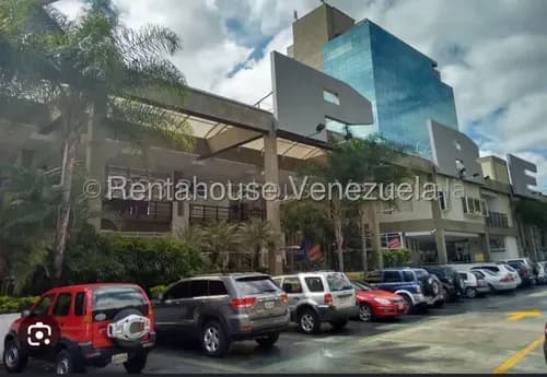 Oficina Lista Para Entrar Totalmente Remodelada Mls #26-4665 Darlys