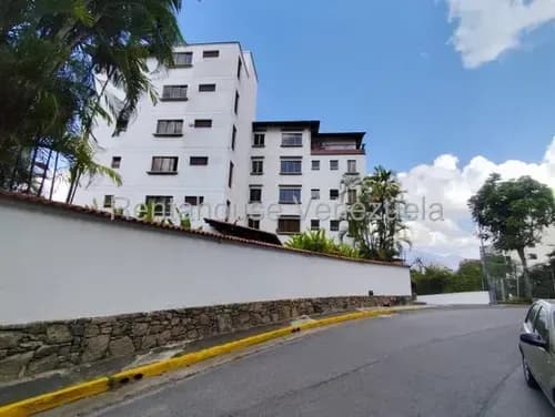 Estupenda Planta Baja En Alquiler - Colinas De Bello Monte // Mls #26-18619