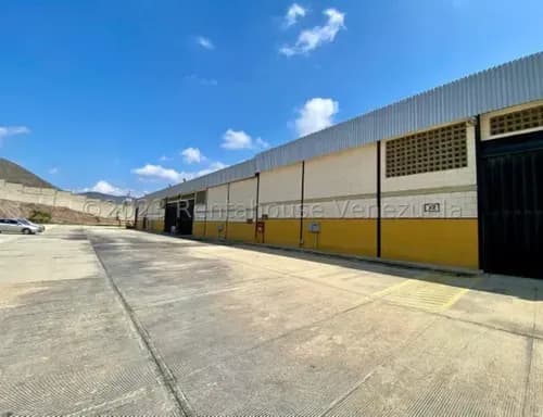 Lcda. Milagros Carrasquel Galpon Industrial Venta Barquisimeto Lara Zona Industrial Ii Economica Comercial Economico Código Inmobiliaria Rent-a-house 24-8944
