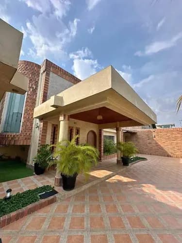 Fernando & Yosmar En Venta Bella Casa En Altos De Guataparo