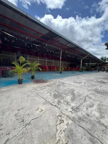 Dayanna Vasquez Vende Galpón Con Terreno En Los Guayos Edo Carabobo Ideal Para Club, Estacionamiento, Taller Mecánico Plg163