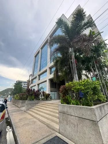 C.c. Vida Center