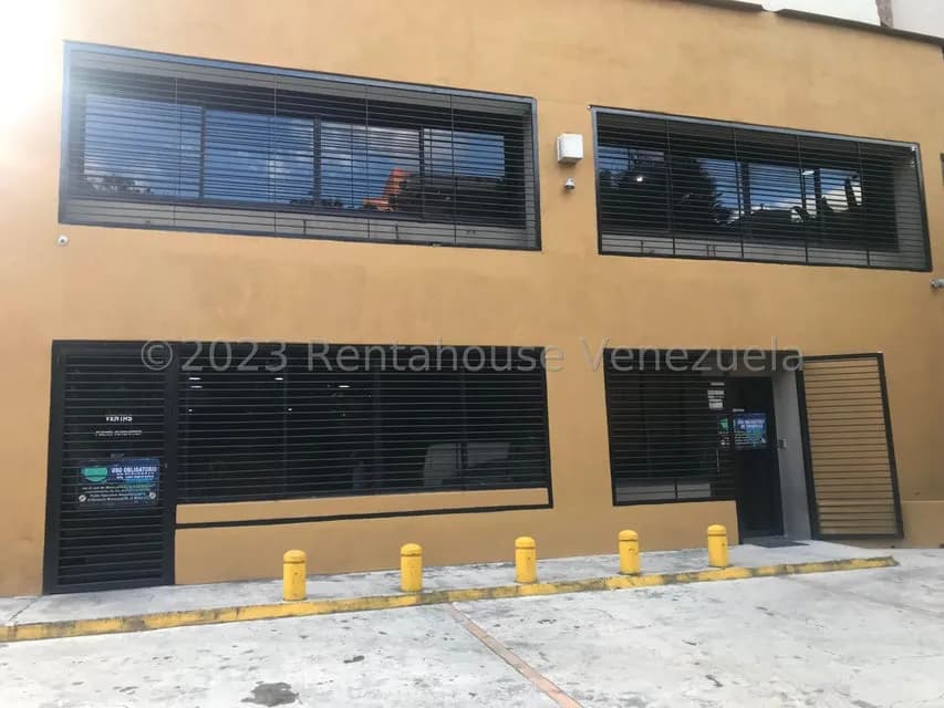 Comercial (Local Comercial) en Venta en Santa Eduvigis, Distrito Metropolitano
