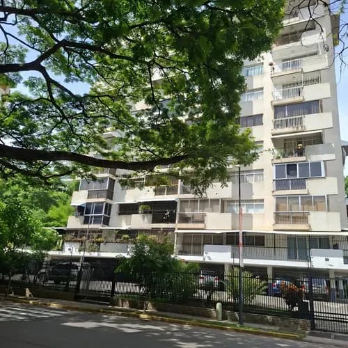 Alquiler De Apto En Urb Chuao
