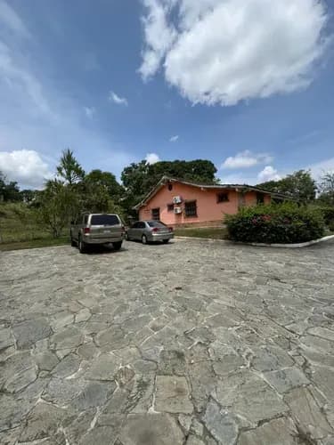 Casa De Campo Ubicada En Barrera Campo De Carabobo. Julián Acosta 133