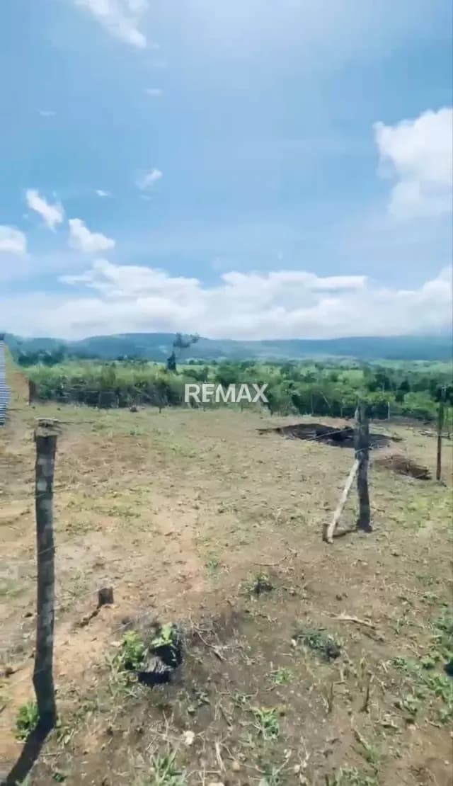 EN VENTA TERRENOS ubicados en Rubio, Estado Táchira! Excelente Oportunidad! Municipio Junin, sector La Quiracha parte Alta. DISPONIBLES 150